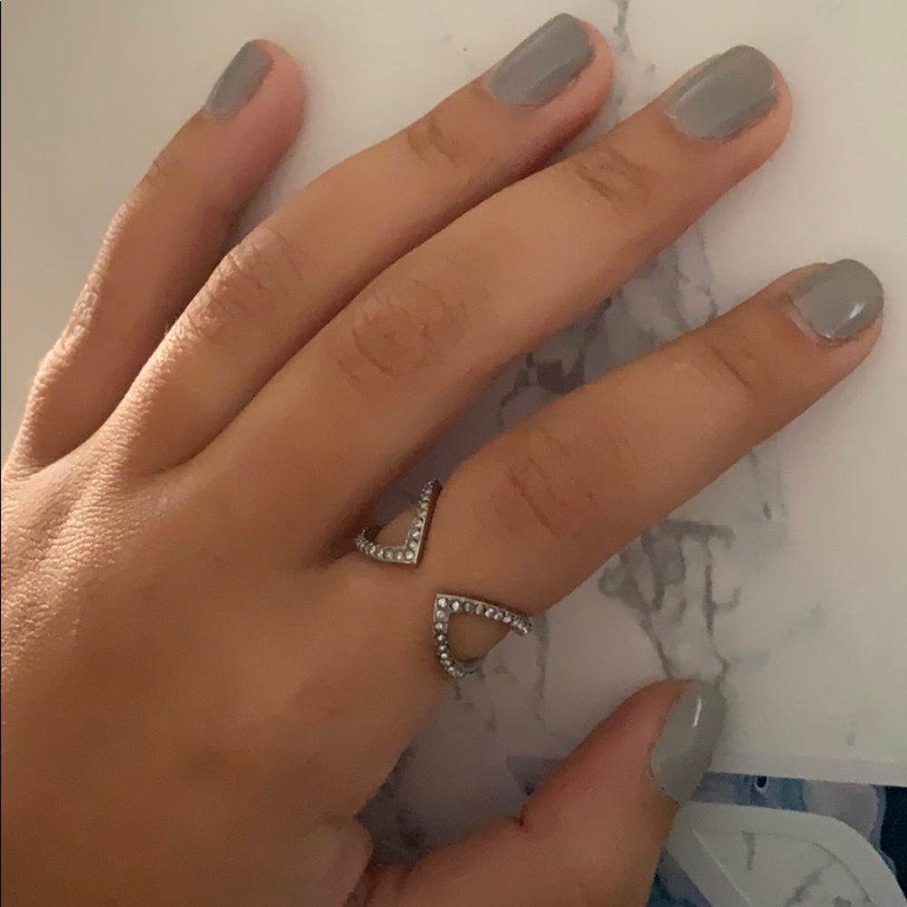 Michael Kors Ring - Picture 8 of 8